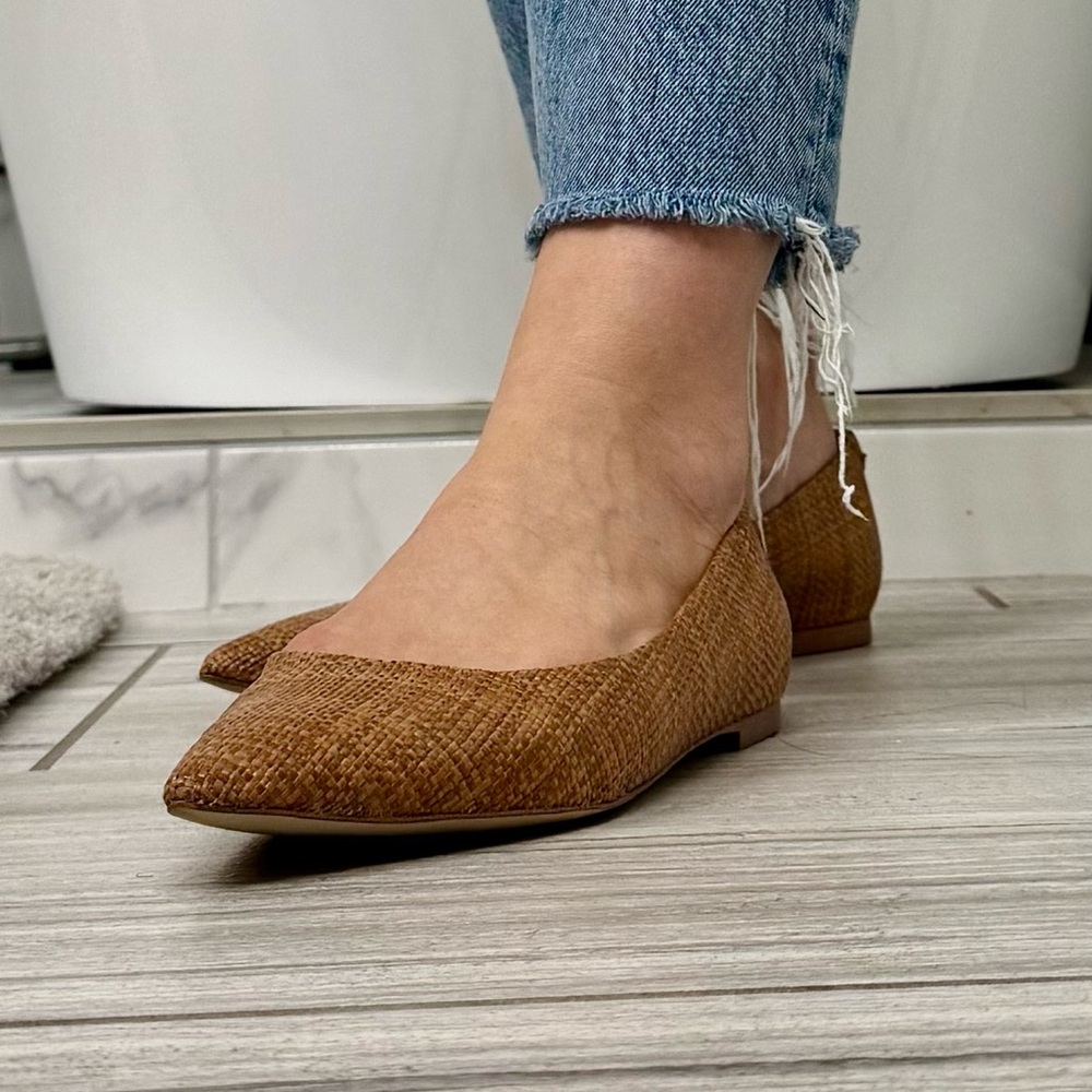 Sam Edelman Brown Pointed Flats - Picture 8 of 10